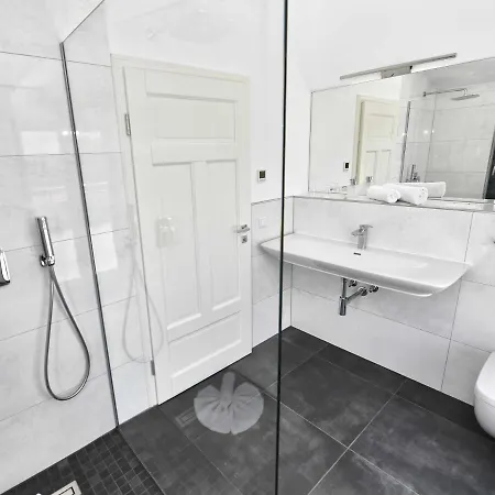 Levante In - Penthouse Mit Kamin, Sauna, Seeblick 빌라 빈츠