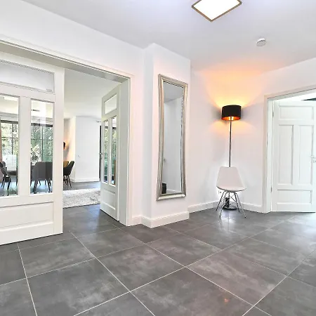 Levante In - Penthouse Mit Kamin, Sauna, Seeblick